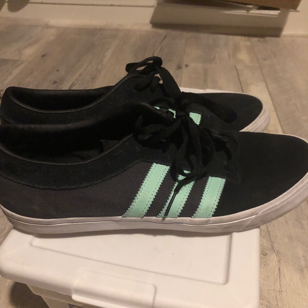 Adidas Low Top